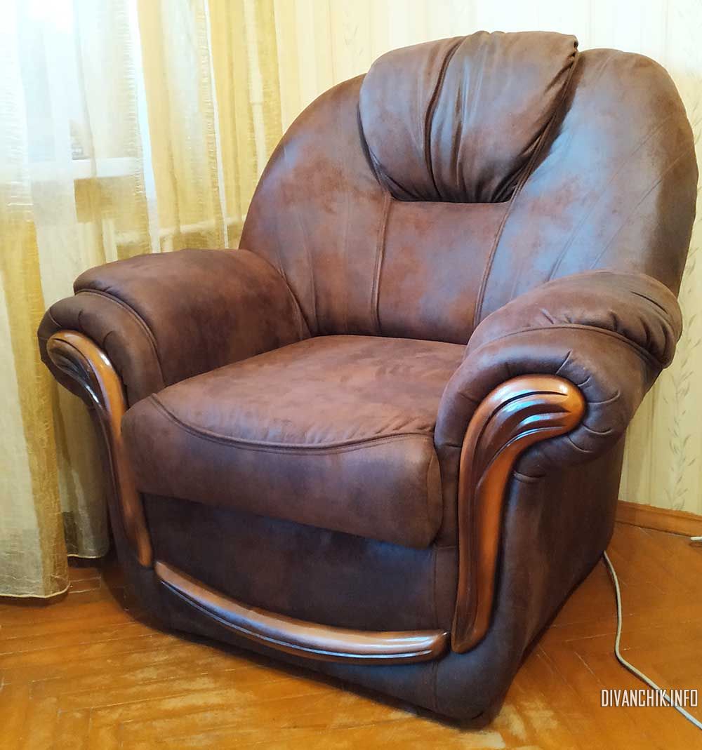 Обивка кресла в Киеве. Перетяжка профессионально на выезде мебели и ремонт мебели.